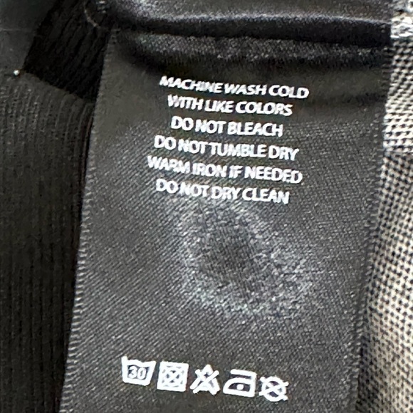 Tahari sz sm knit pant in a muted plaid in brown and tan.  Straight leg - Picture 14 of 14